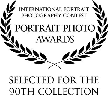 Sello Portrait Photo Awards, colección 90